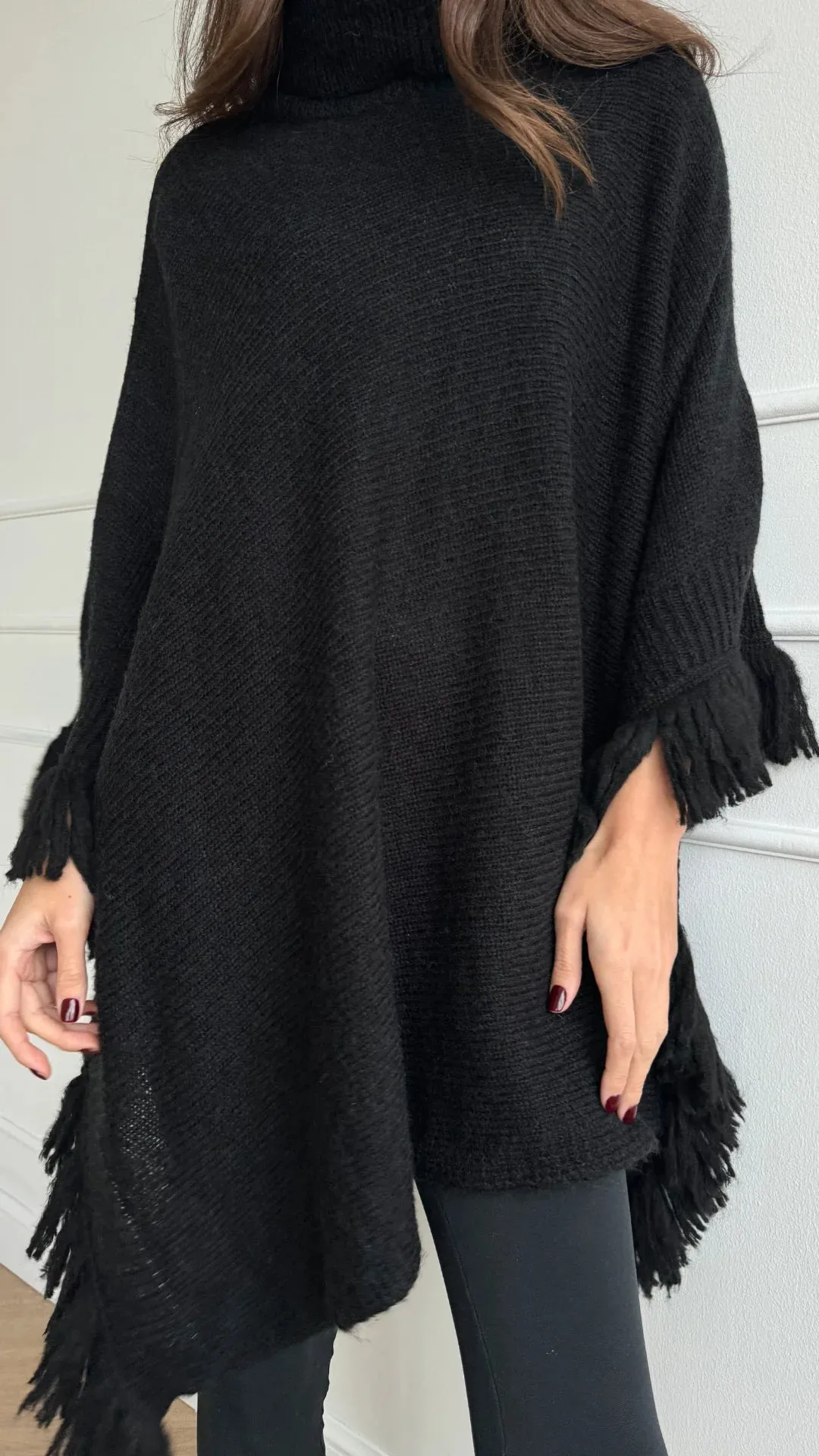 Charli Pearl Poncho Black