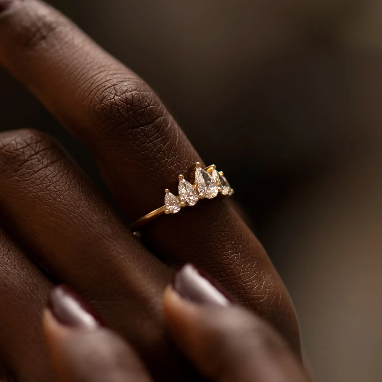 Pear Diamond Engagement Ring with Five Gradient Diamonds