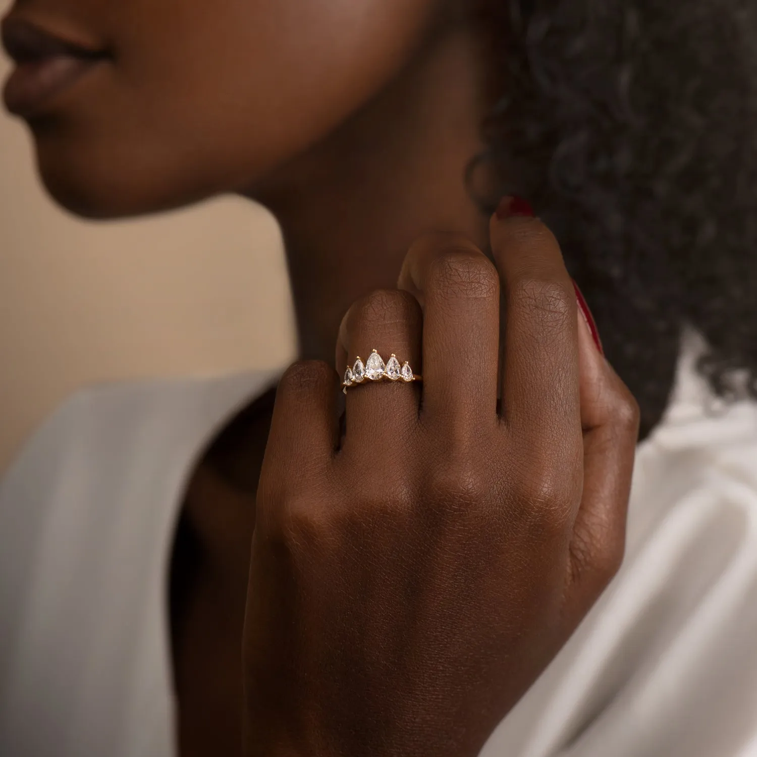 Pear Diamond Engagement Ring with Five Gradient Diamonds